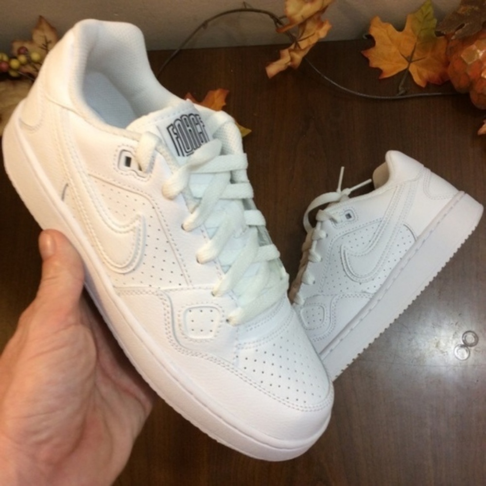 NWT Nike Air Son of Force All White Low Top Shoe - Picture 3 of 8